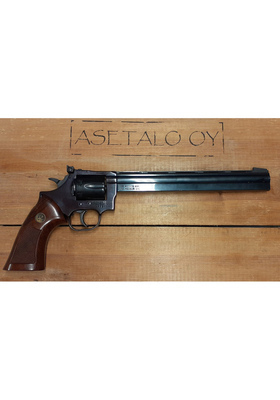 DAN WESSON FIREARMS 357 10" KÄYT., REVOLVERI 15-10 MT, ERITTÄIN HYVÄ