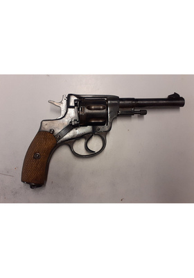 NAGANT M1895 7.62 NAGANT 1938 VENÄL.PUUKAHVA, UPS.MALLI