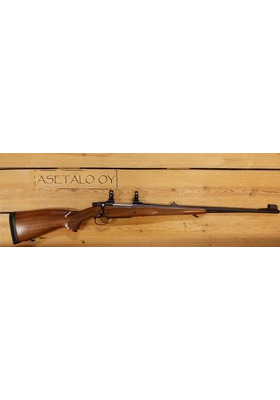 CZ 550 MEDIUM 9,3X62 KÄYT.KIVÄÄRI + KOZAP 30MM JALUSTA
