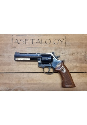 DAN WESSON .357 MAG KÄYT