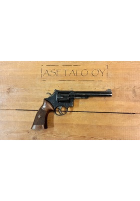 S&W M17 TARGET 6" .22LR KÄYT