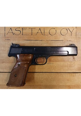 S&W M41 .22 LR KÄYT HYVÄ