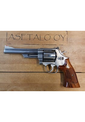 S&W M629 6" 44 MAG STS 103606 REVOLVERI käyt