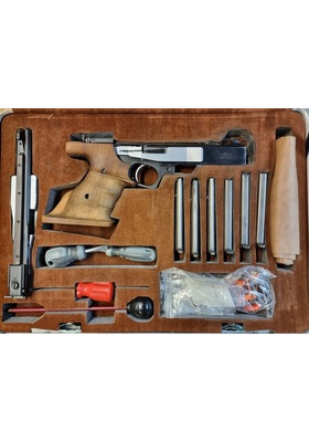 SAKO 22-32 PIENOISPISTOOLI KÄYT. HYVÄ MUKANA 32 S&W PAKETTI