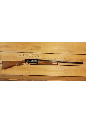 SKB M1300 12/70 28" 1/2- AUT KÄYT.HAULIKKO