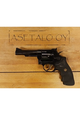 TAURUS M96 KAL 22LR 4" KÄYT