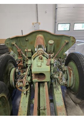 105 H 33 HOWITZER 10,5 CM leFH 18 DEACTIVATED