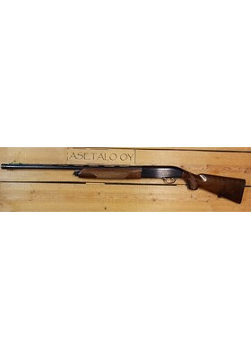 BERETTA MOD.A302 12/70 28" VS, 1/2-AUT. KÄYT.HAULIKKO hyvä!