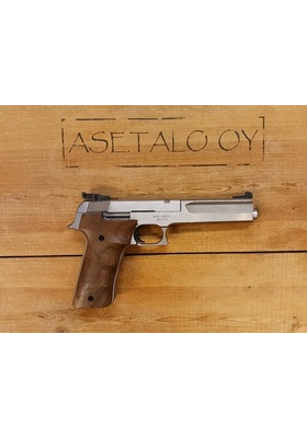 S&W M2206 TGT 6" .22 LR KÄYT