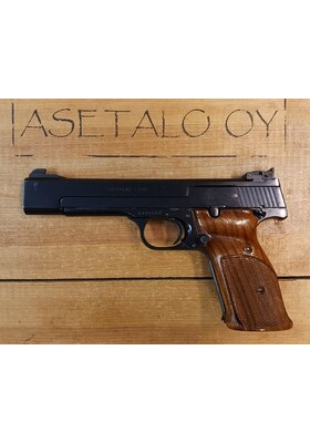 S&W M41 .22 LR KÄYT HYVÄ