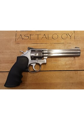 S&W M617-6 REVOLVERI KÄYTETTY, 6 PTR RULLA, 6" PIIPPU,