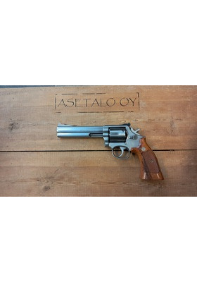 S&W M686-3 6" .357 MAG KÄYT