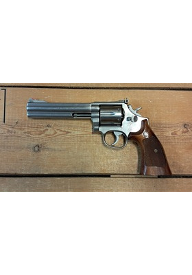 S&W M686-3 6" KÄYT REVOLVERI