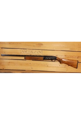 SKB M1300 12/70 28" 1/2- AUT KÄYT.HAULIKKO