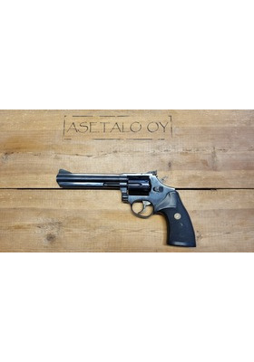 TAURUS M66 357 MAGNUM 6" KÄYT.REVOLVERI ERITTÄIN HYVÄ!