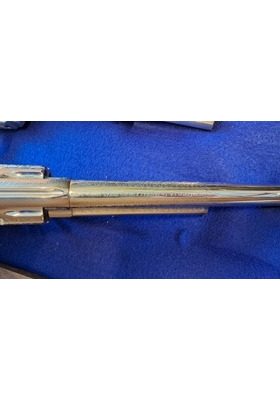 UBERTI/CIMARRON REVOLVERIPARI LAATIKOSSA .44-40 7 ½"  KÄYT