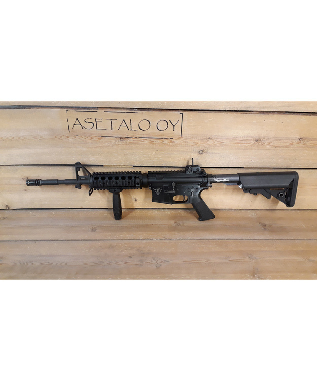 ASSAULT ARMS AR15 RAKENNETTU KIVÄÄRI  MERKKI KL
