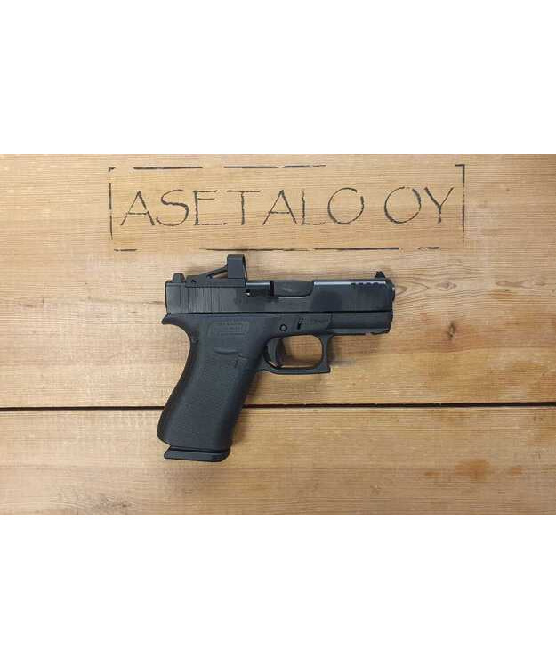 GLOCK M43X R/MOS/FS 9X19 PISTOOLI YHDESSÄ SHIELD RMSC- 4MOA VALOPISTETÄHTÄIMEN KANSSA 74161