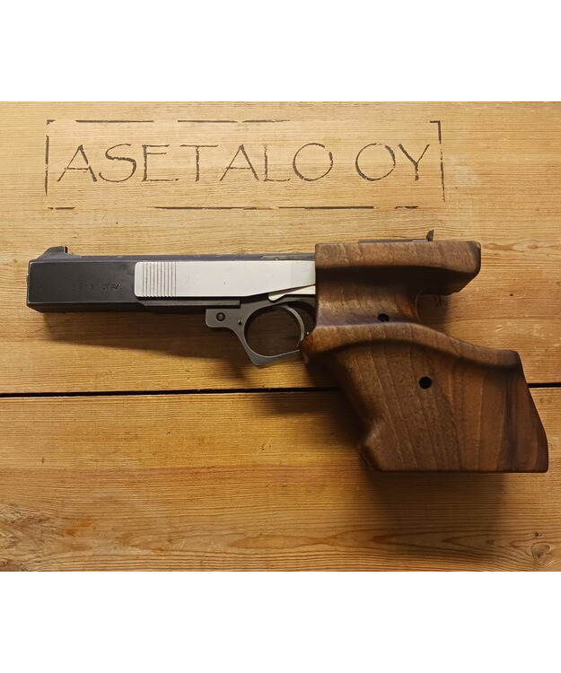 SAKO 22-32 22LR KÄYTETTY PIENOISPISTOOLI