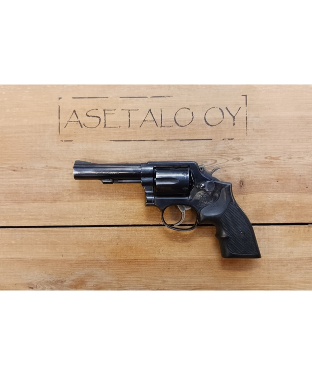 S&W M13 4" .357 MAG SIN REVOLVERI HYVÄ 
