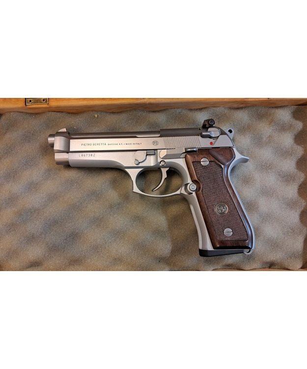 BERETTA M92FS 9MM INOX KÄYT