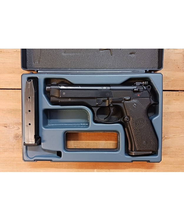BERETTA M92FS 9MM PARA,PISTOOLI KÄYT