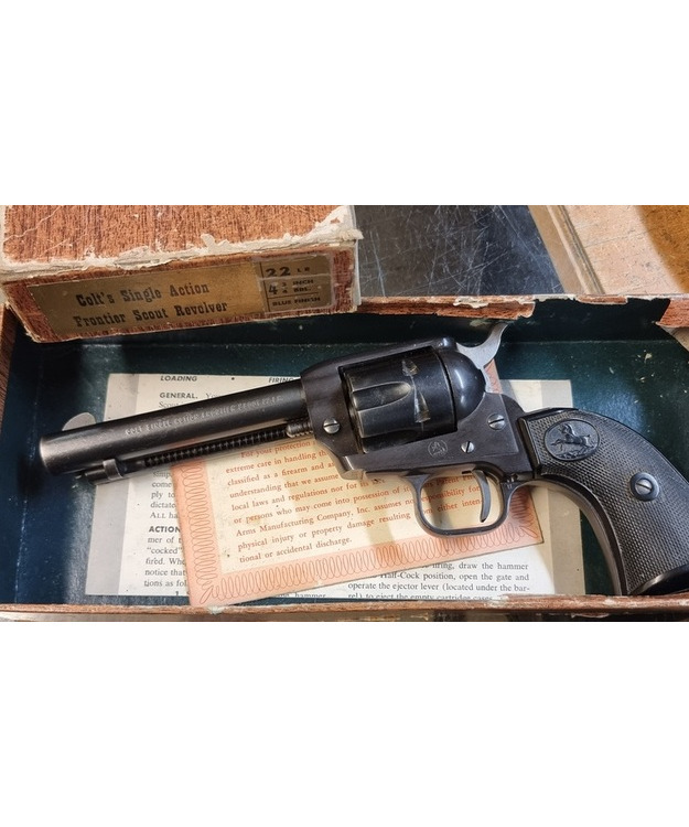 COLT FRONTIER SCOUT 22LR 4.75" KÄYT.REVOLVERI "UUSI"