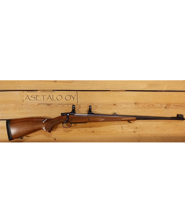 CZ 550 MEDIUM 9,3X62 KÄYT.KIVÄÄRI + KOZAP 30MM JALUSTA