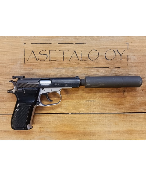 CZ83 9MM SHORT ÄÄNENVAIMENTIMELLA KÄYT