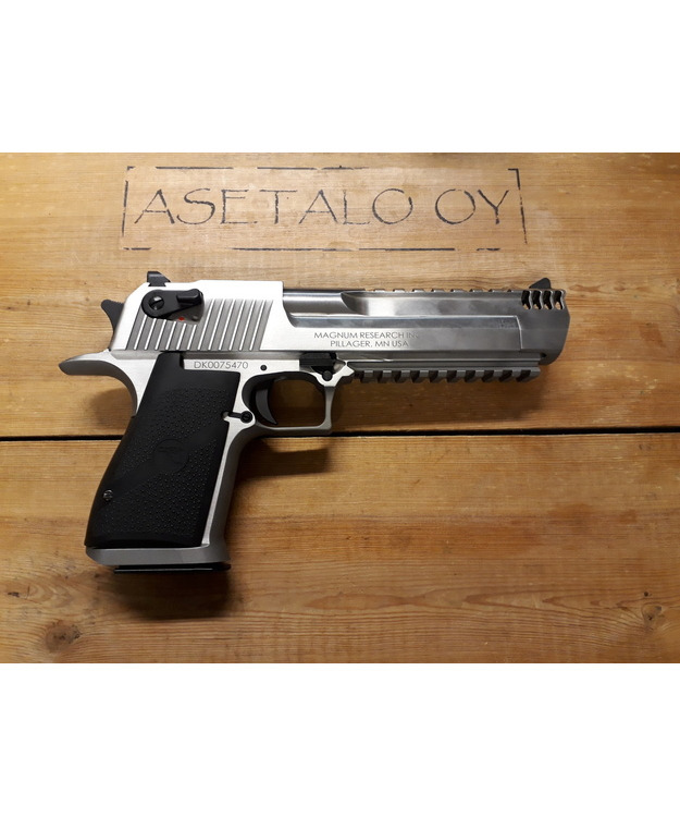 DESERT EAGLE .50 AE GOLD "KÄYT" KUIN UUSI