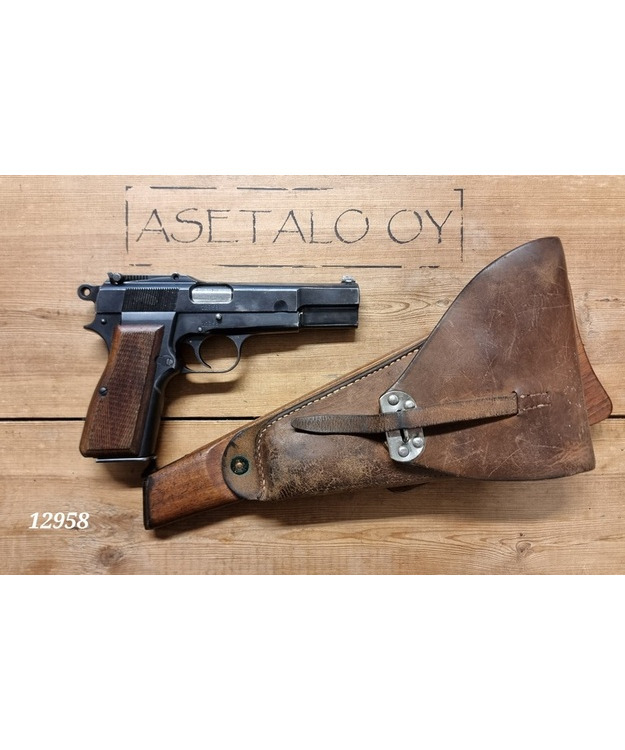 FN HP35 CAPITAN 9MM + PERÄLAUTA + KOTELO