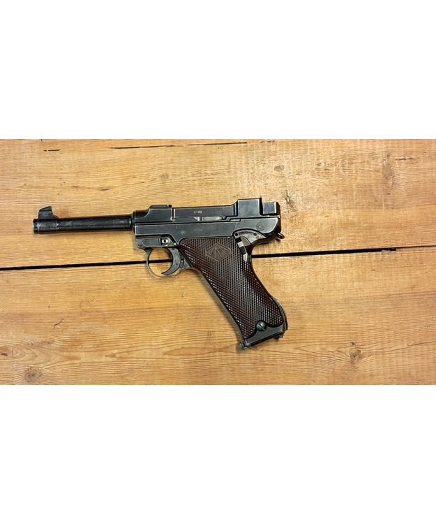 LAHTI L-35 9MM PISTOOLI II SARJAA NO 4130
