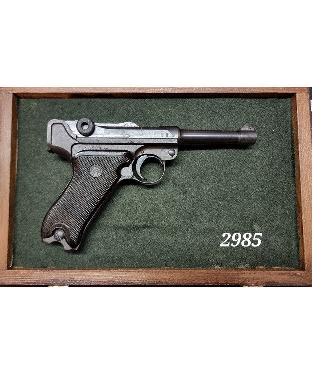PARABELLUM ERFURT DDR 9MM PISTOOLI KÄYT