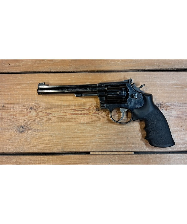 S&W M16 .32 S&W KÄYT