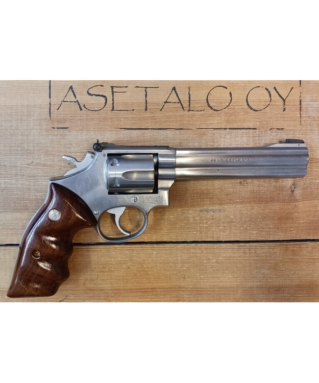 S&W M617-6 REVOLVERI KÄYTETTY, 6 PTR RULLA, 6" PIIPPU,