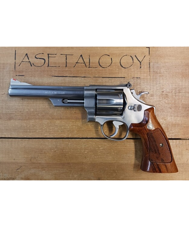 S&W M629 6" 44 MAG STS 103606 REVOLVERI käyt