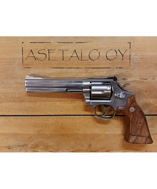 S&W M686-4 .357 MAG 6" KÄYT