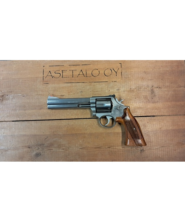 S&W M686 6" .357 MAG STS  REVOLVERI KÄYT