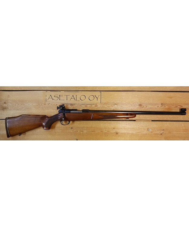 SAKO L57 .243 WIN DIOPT. AMPUMAHIIHTO TOSI HYVÄ