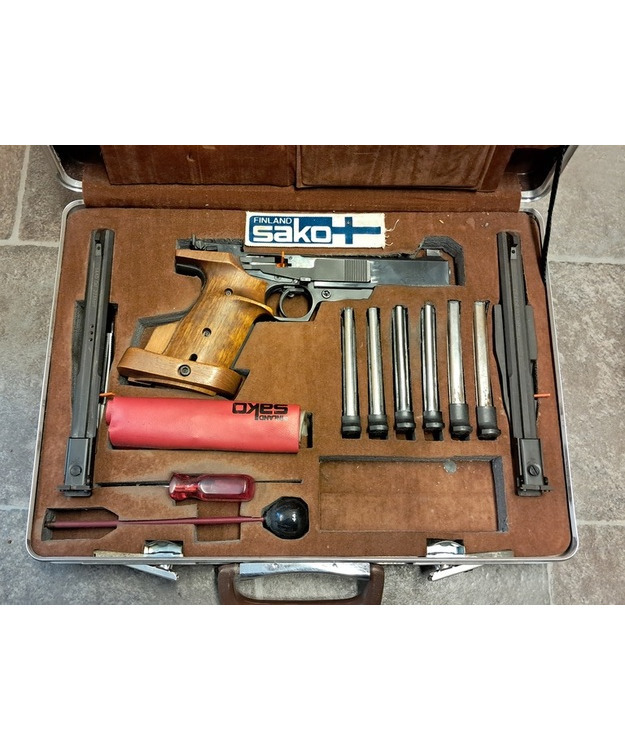 SAKO TRIACE  22 LR VAIHTOKALIPERI PISTOOLI .KÄYT. HYVÄ