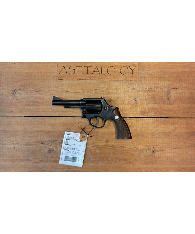 TAURUS .38 SPC 4" KÄYT REV #642136