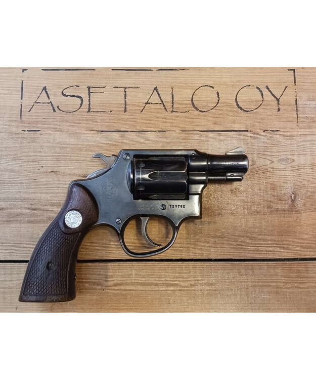 TAURUS .38 SPECIAL KÄYT. REVOLVERI