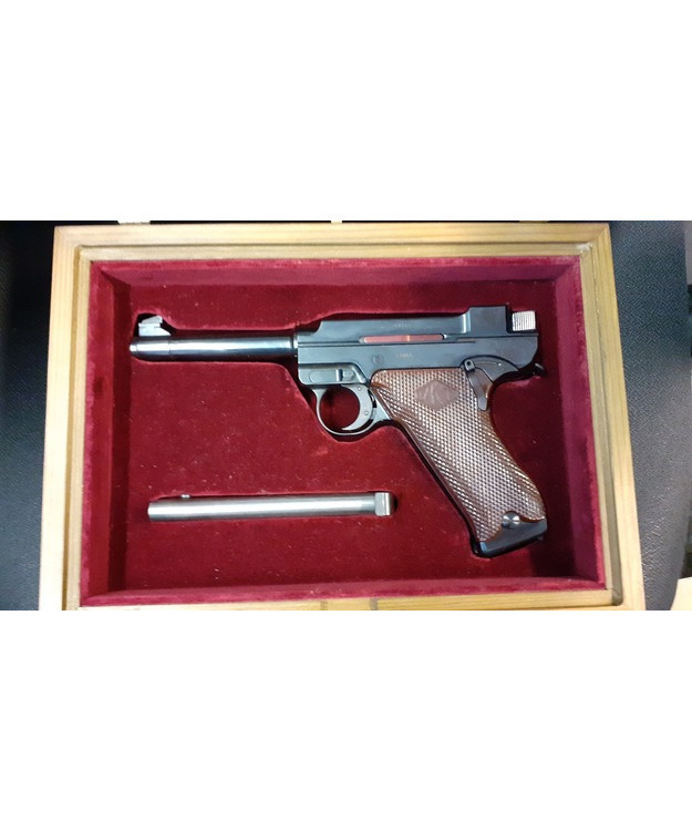 VALMET L-35 (LAHTI) 9MM PARA JUHLAMALLI PUULAATIKOSSA, AMPUMATON, no 50063